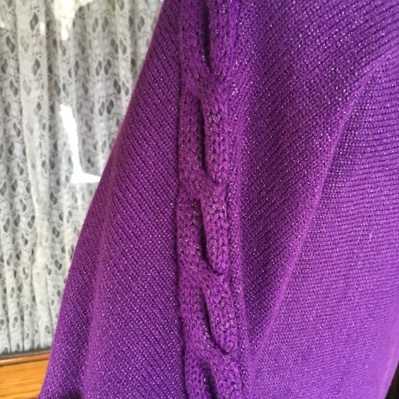 New York and company purple sweater size Medium - Picture 6 of 8
